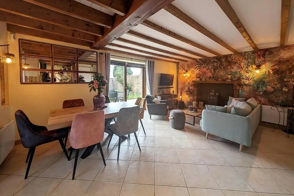 Nature Et Piscine Privee - Maison 5 Chambres 8 Personnes Saint-Dolay Fransa